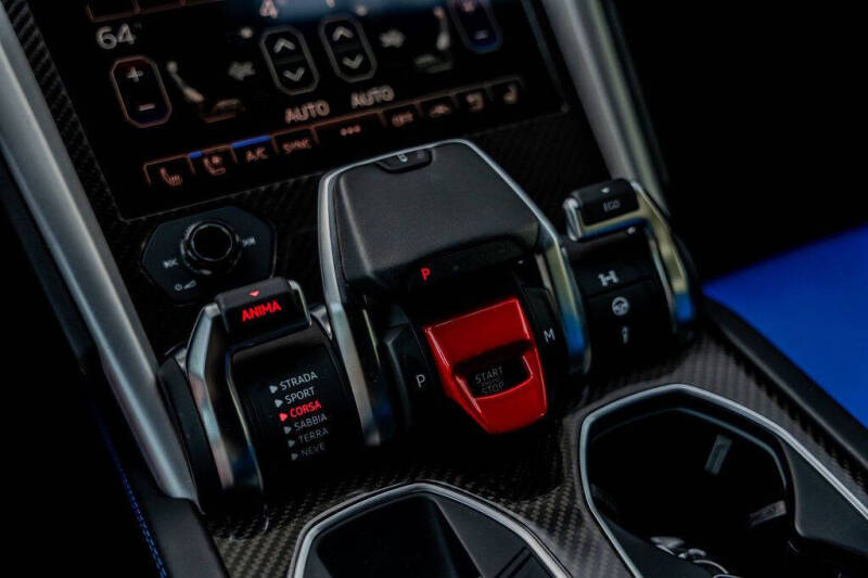 2020 Lamborghini Urus