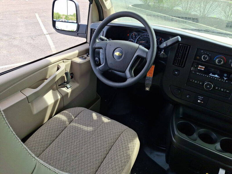 2026 Chevrolet Express 2500