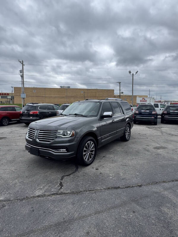 2017 Lincoln Navigator Select