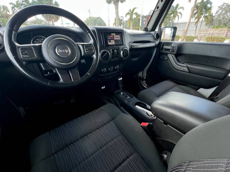 2012 Jeep Wrangler Unlimited Sport