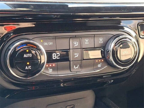 2024 Chevrolet Trax RS