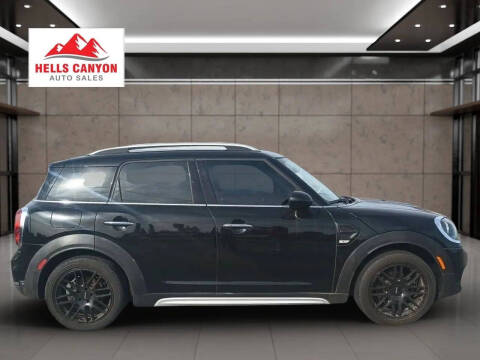 2017 MINI Countryman Cooper