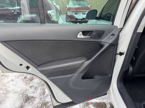 2013 Volkswagen Tiguan S 4Motion
