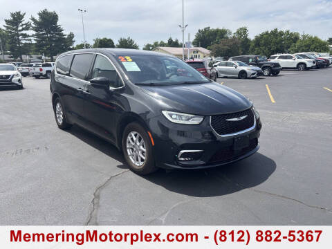 2023 Chrysler Pacifica Touring L