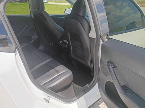 2023 Tesla Model Y Performance