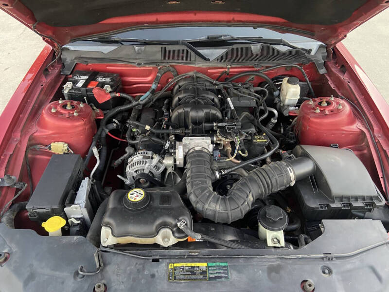 2010 Ford Mustang V6