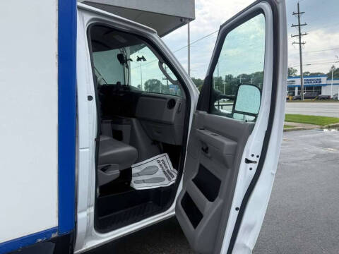2024 Ford E-Series