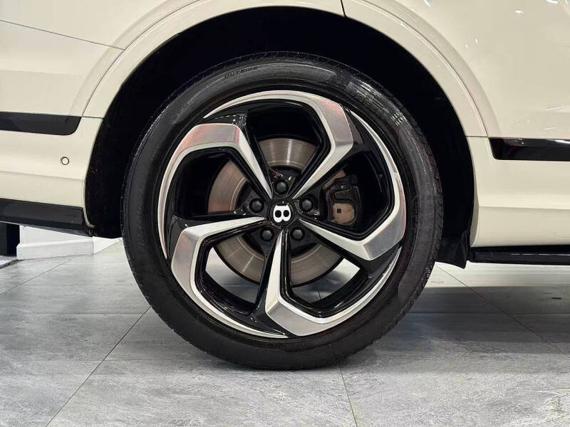 2022 Bentley Bentayga S V8