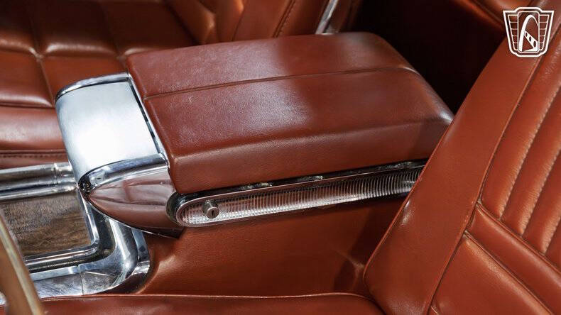 1966 Ford Thunderbird