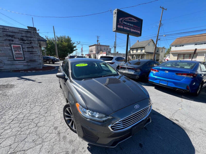 2019 Ford Fusion SE's photo