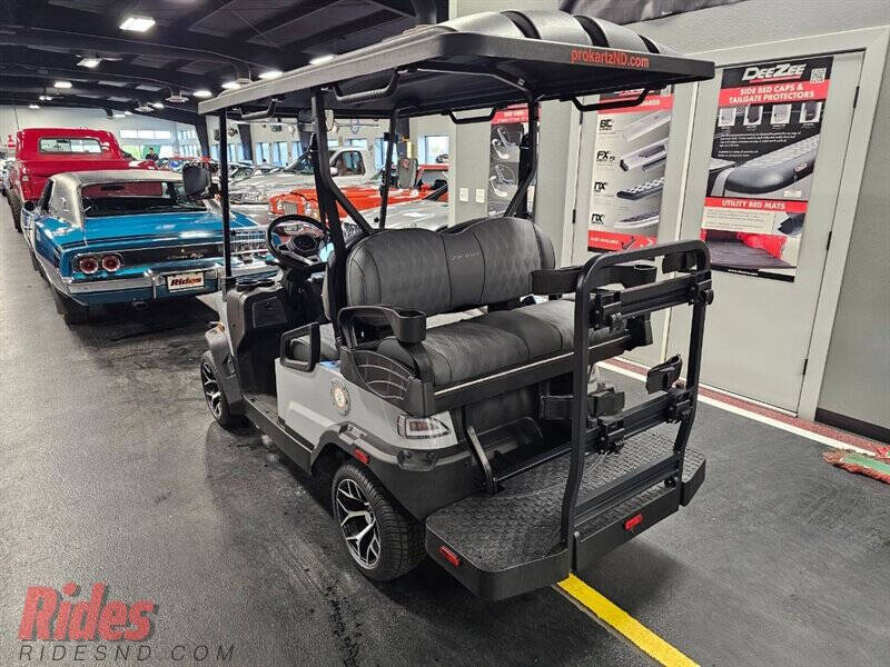 2025 Denago Nomad Plus