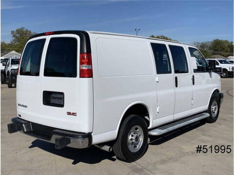 2023 GMC Savana 2500