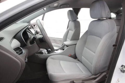 2022 Chevrolet Malibu LS