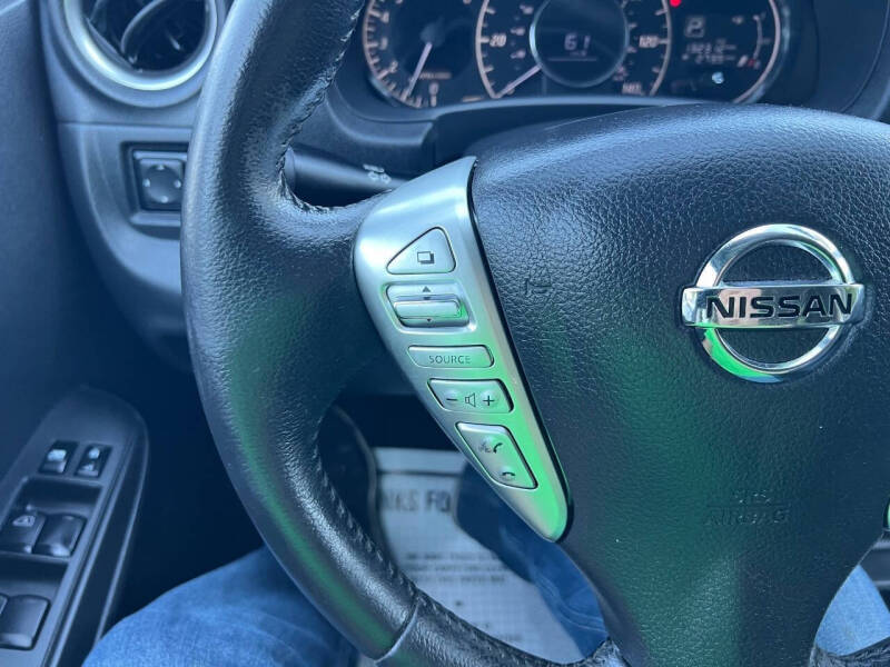 2017 Nissan Versa Note SV