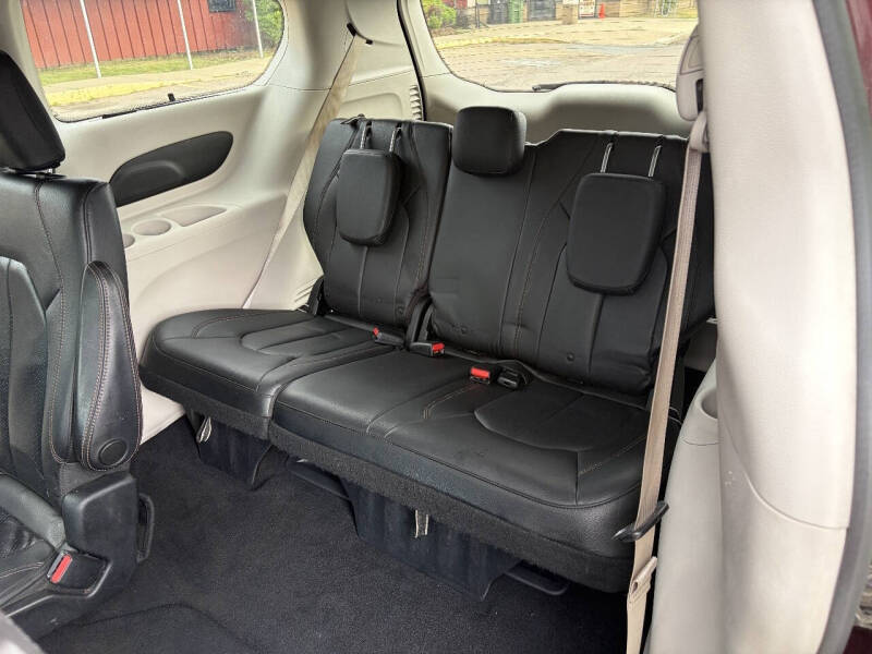 2018 Chrysler Pacifica Touring L