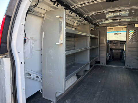 2018 Chevrolet Express 2500