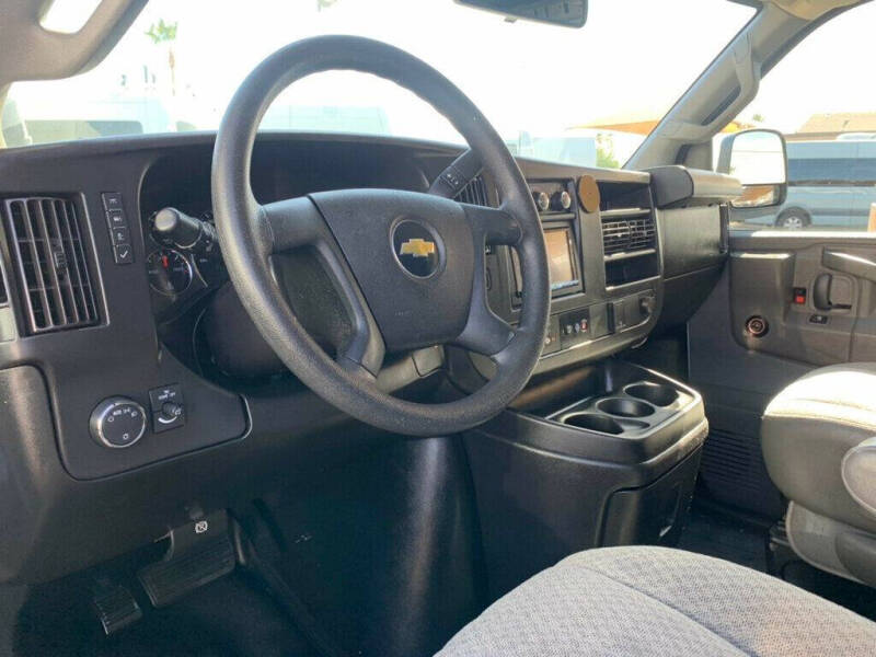 2018 Chevrolet Express 2500