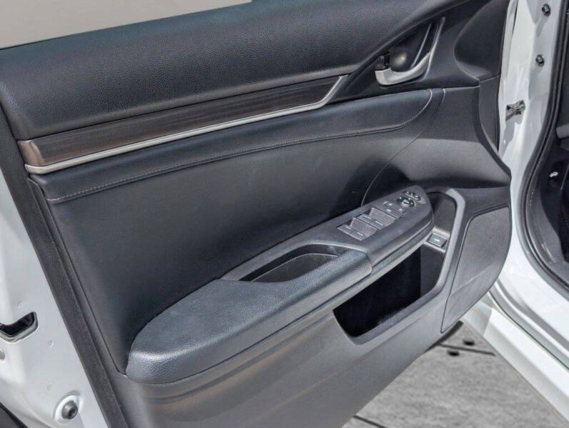 2019 Honda Civic EX-L