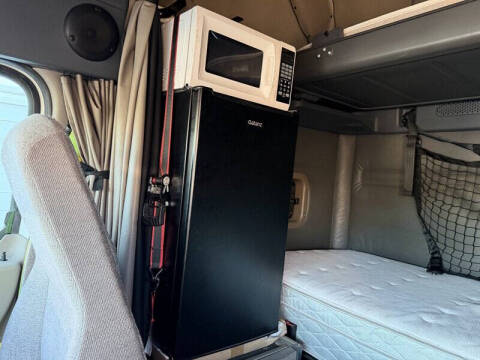 2017 Freightliner Cascadia