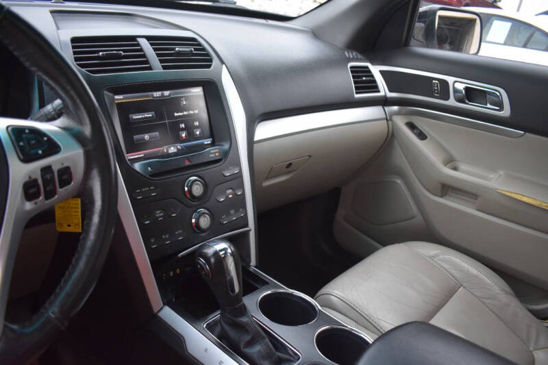 2012 Ford Explorer XLT