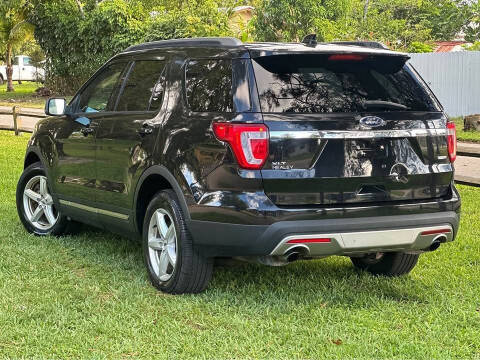 2017 Ford Explorer XLT