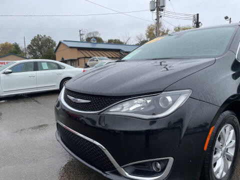2019 Chrysler Pacifica Touring L