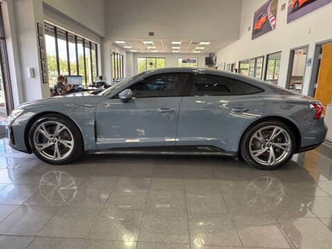 2022 Audi e-tron GT quattro Premium Plus