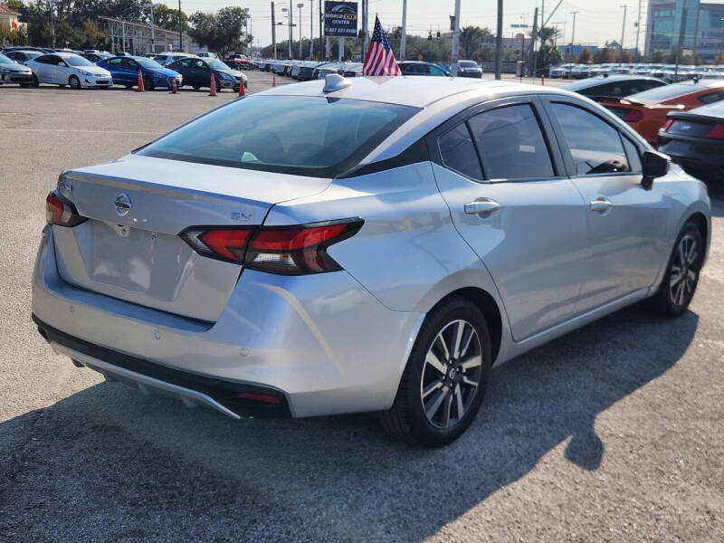2021 Nissan Versa SV