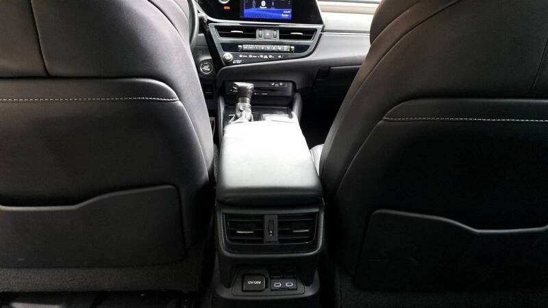 2022 Lexus ES 350 F SPORT