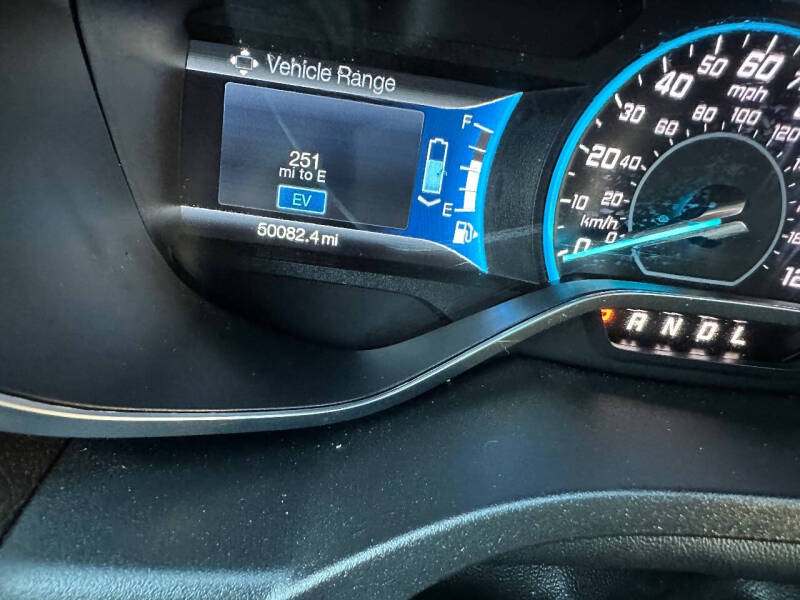 2014 Ford C-MAX Hybrid SE