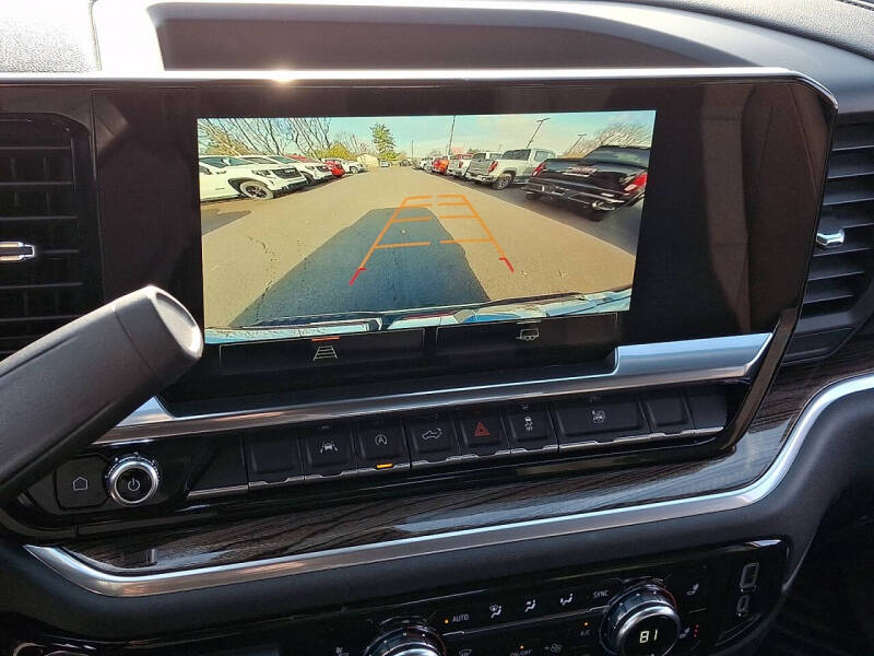 2026 GMC Sierra 1500 Elevation Standard