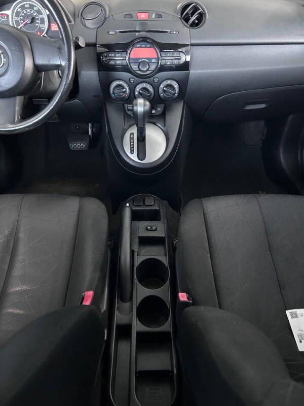 2014 Mazda MAZDA2 Sport