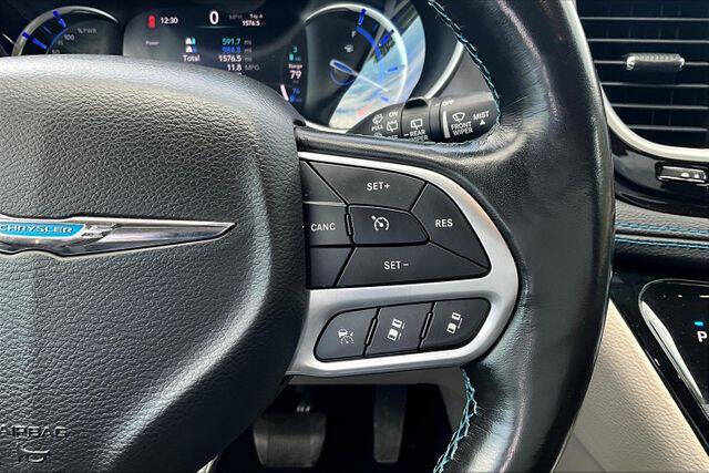 2021 Chrysler Pacifica Hybrid Touring L