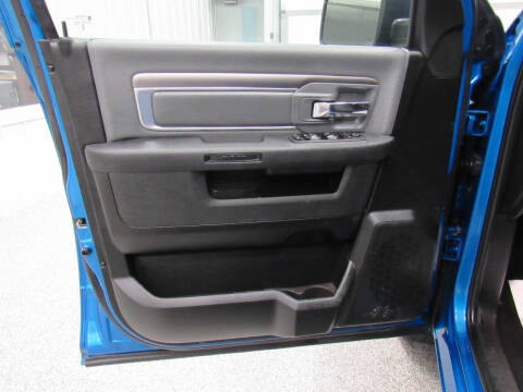 2024 RAM 1500 Classic SLT