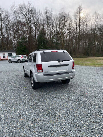 2009 Jeep Grand Cherokee for sale at GoodFellas Automotive Group in Laurel DE