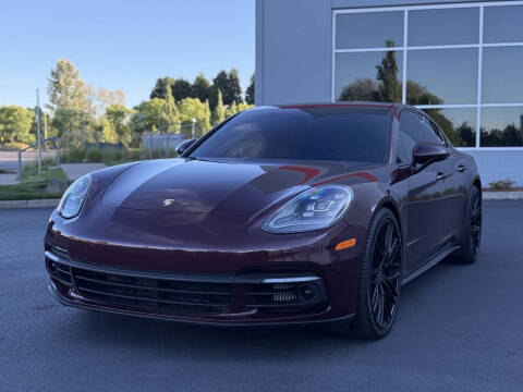 2018 Porsche Panamera 4S