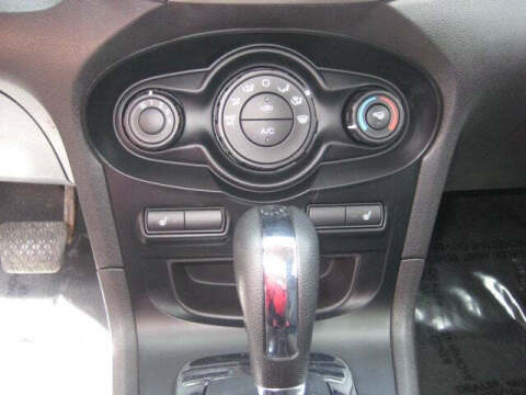 2011 Ford Fiesta SE