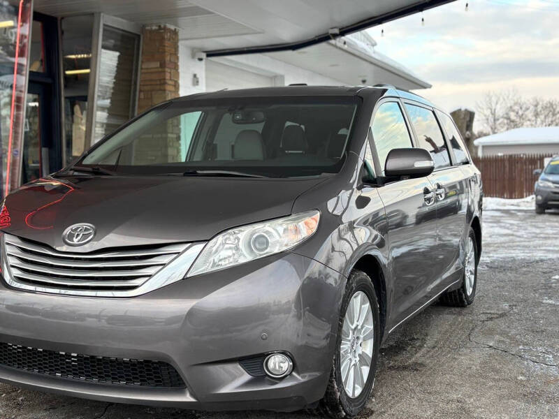 2013 Toyota Sienna Limited 7-Passenger