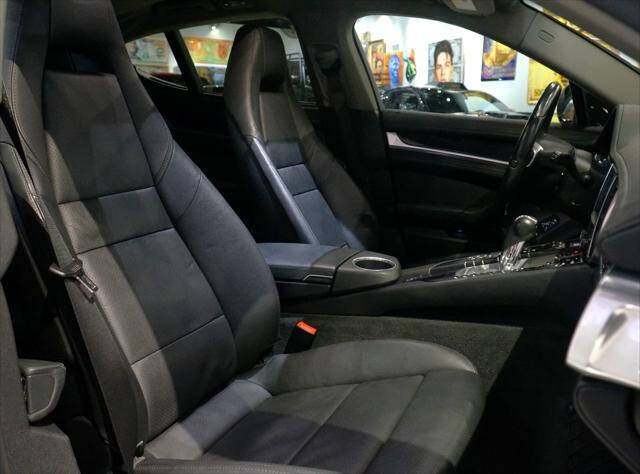 2011 Porsche Panamera 4