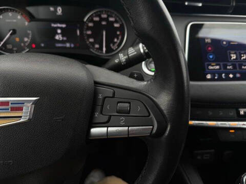 2023 Cadillac XT4 Premium Luxury