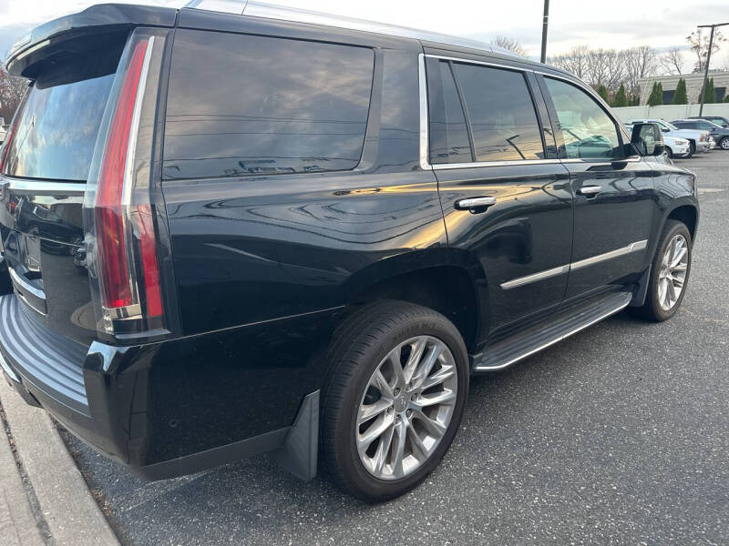 2020 Cadillac Escalade Premium Luxury