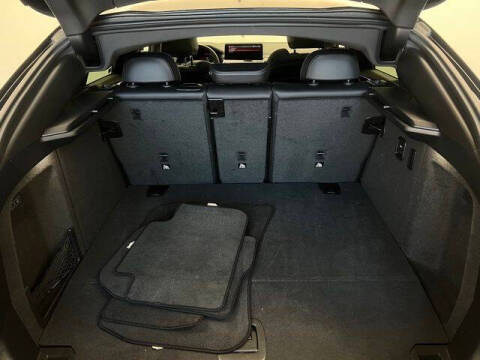 2024 BMW X4 xDrive30i