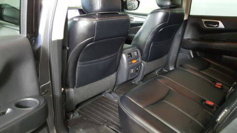 2018 Nissan Pathfinder SL