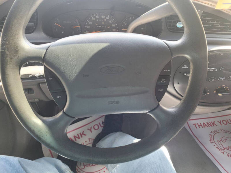 1997 Ford Taurus GL