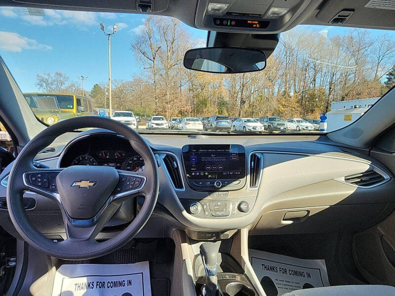 2025 Chevrolet Malibu LS