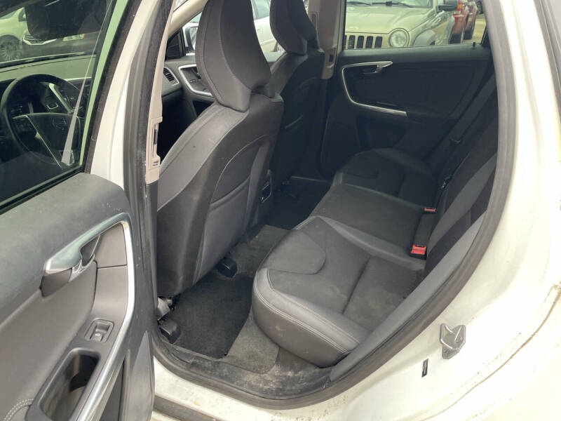 2015 Volvo XC60 T5 Drive-E
