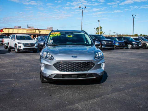 2022 Ford Escape Titanium