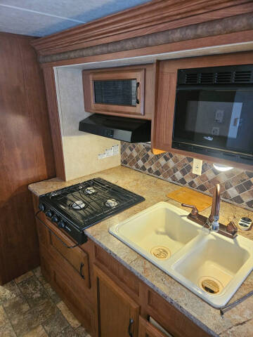 2014 Forest River Salem Cruise Lite 281 QBXL