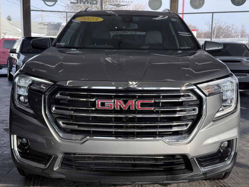 2023 GMC Terrain SLT