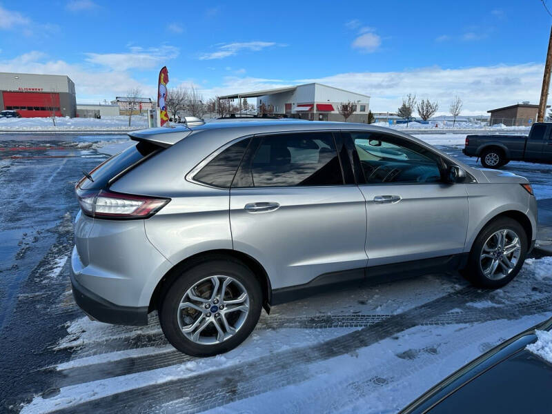 2018 Ford Edge Titanium photo 6